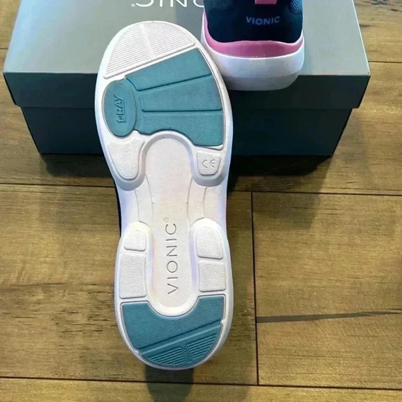 Vionic Women's Vortex Zeta Active Sneakers Navy 9 Wide - Picture 7 of 7